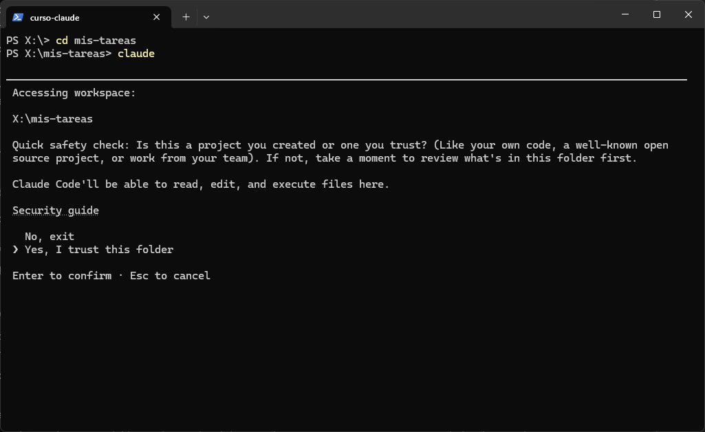 Aviso de seguridad de Claude Code: Is this a project you created or one you trust? con las opciones No, exit y Yes, I trust this folder